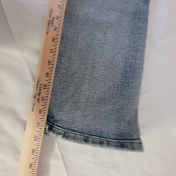 Bongo Jeans Faded Blue Low Rise Flirty Boot Cut Size 13 Womens Juniors - Picture 11 of 15